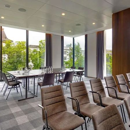 Moevenpick Hotel Basel-3