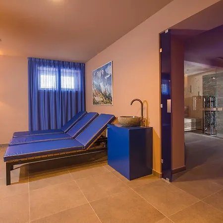 Seeberg Garni Hotel-2
