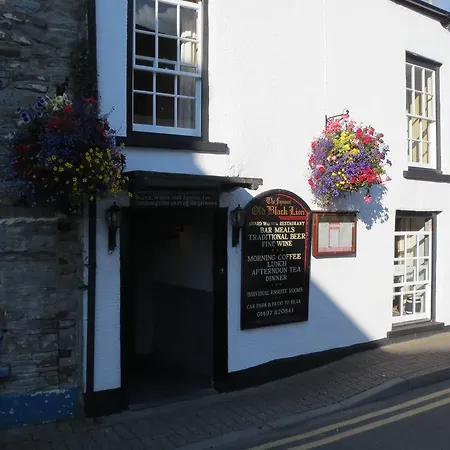 The Old Black Lion-2