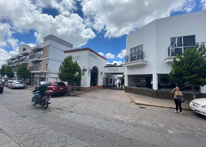 Hotel barato: Hotel Zacatecas Courts
