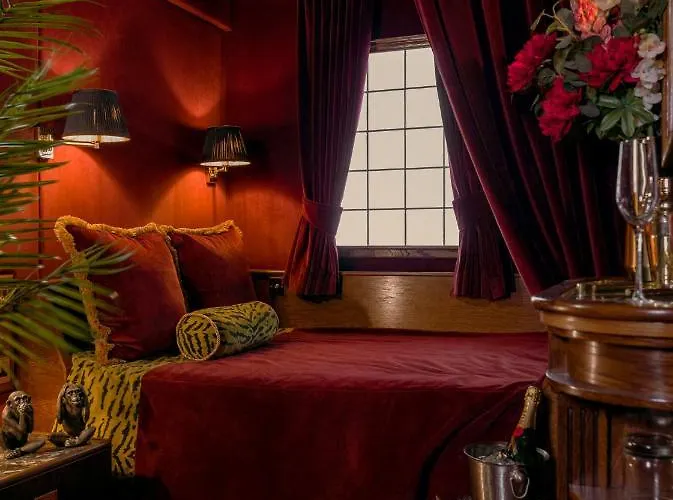 House Of Gods Royal Mile