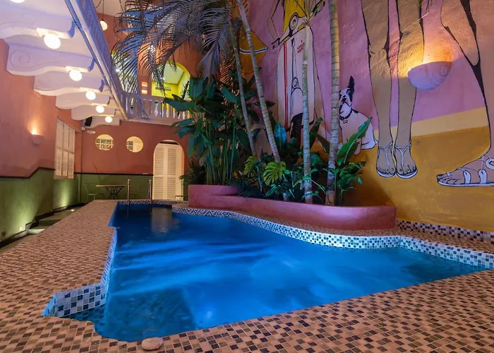 Hotel pres du College: Casa Movida Hostel