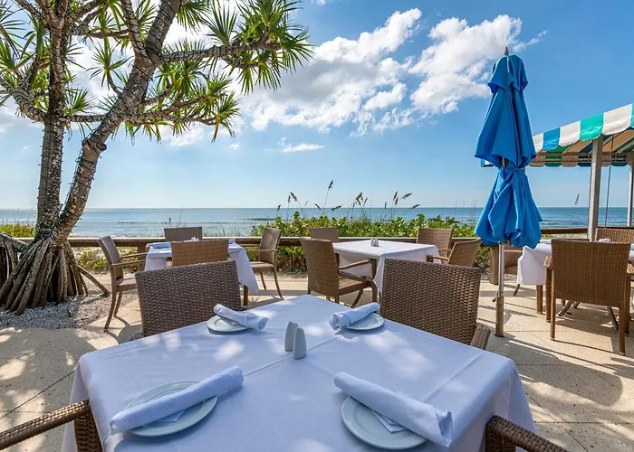 Naples Beach Hotel And Golf Club