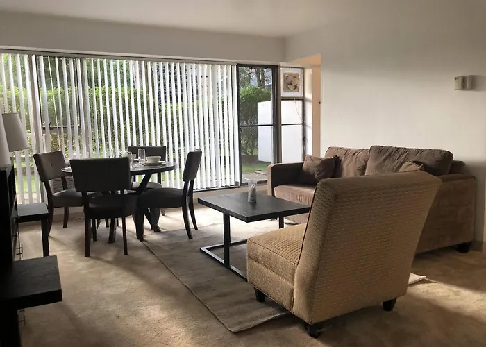 Vacation rental: Cheesman Park 30 Day Stays