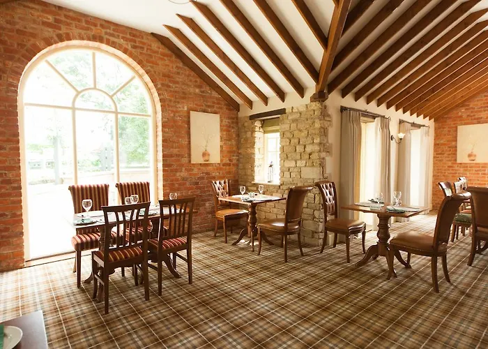 Woodhouse Arms
