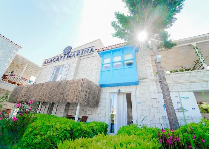 Alacati Marina Palace