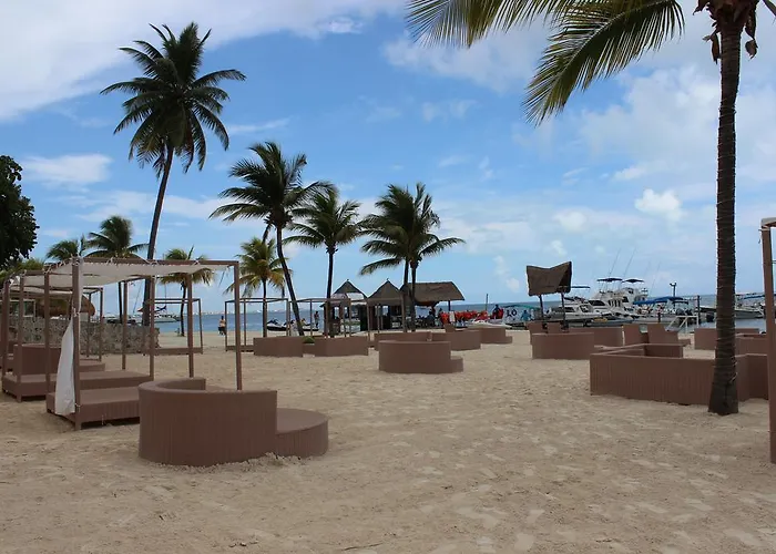 Hotel with Tennis: Ocean Spa Hotel