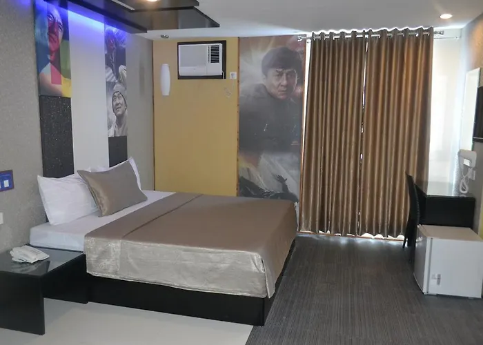 Cheap hotels Icon North Edsa