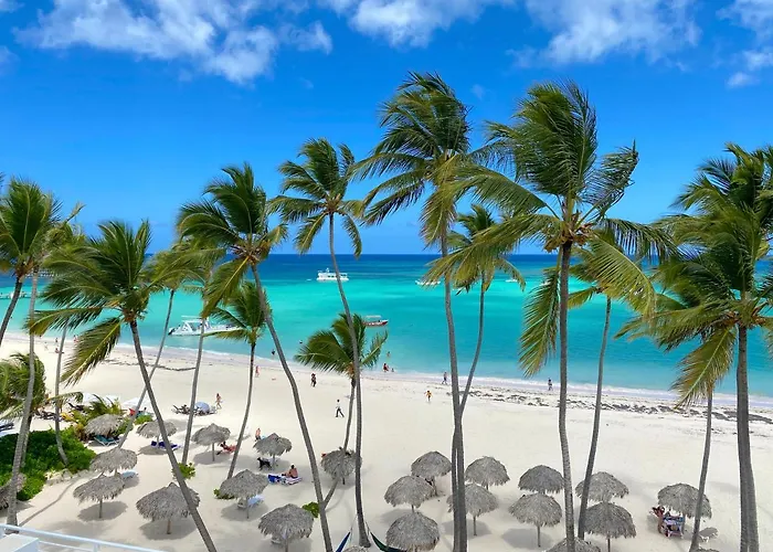 Ducassi Suites Beach Club & Spa Rooftop Pool