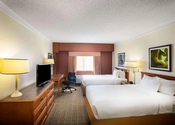 Family Hotel: La Quinta Inn By Wyndham Austin Capitol / Downtown
