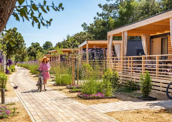 Mobile Homes Lopari