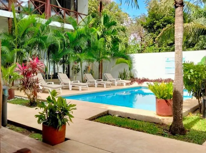 Hotels with pool Azul 36