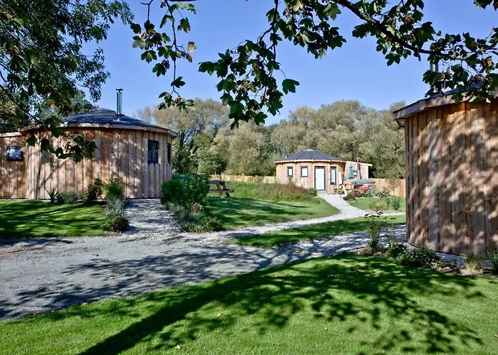 Villa: East Thorne Glamping