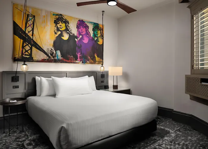 Сity center hotels Barnes San Francisco, Tapestry Collection By Hilton