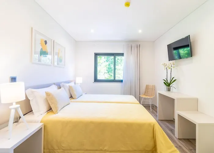  Avenue 41 Guest House