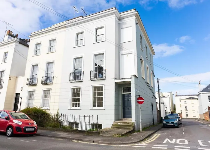 K Suites - Montpellier Apartments