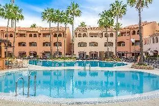 Hôtel pour familles: Los Amigos Beach Club