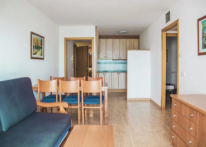 Pins Platja Apartments