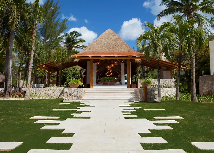 Mahekal Beach Front &Spa
