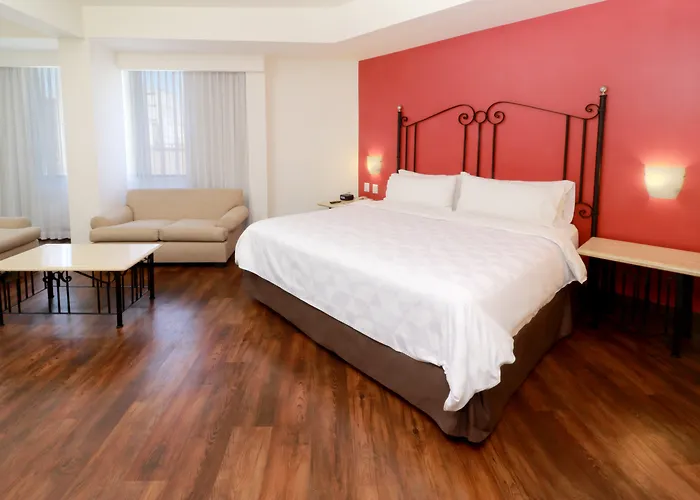 Holiday Inn & Suites Centro Historico By Ihg