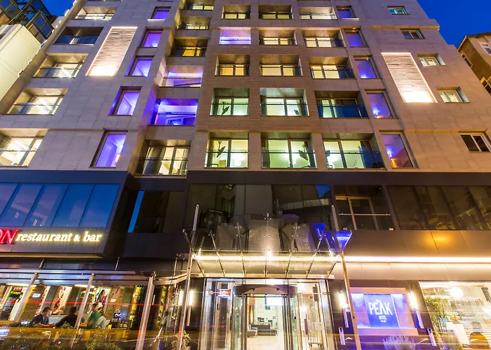 Ramada By Wyndham Pera Taksim