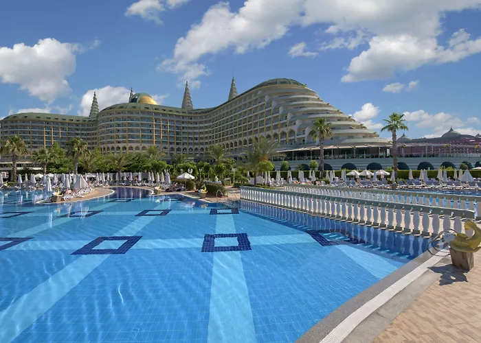 Delphin Imperial Lara