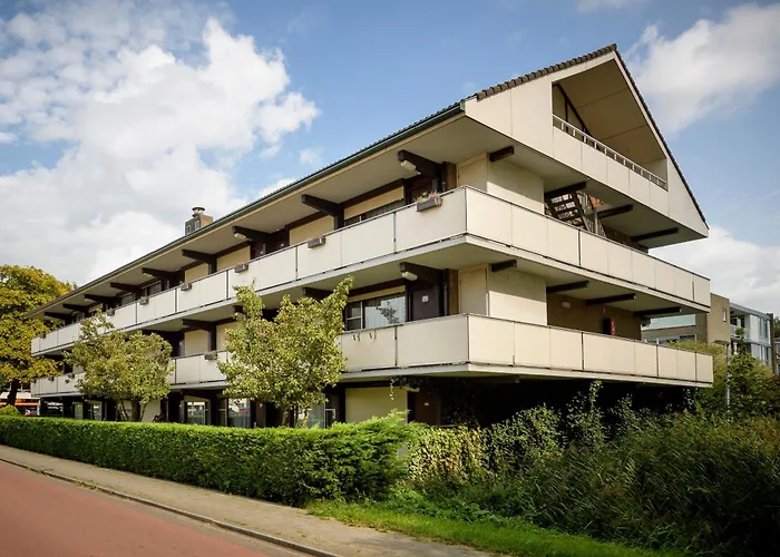 Campanile & Restaurant Oost