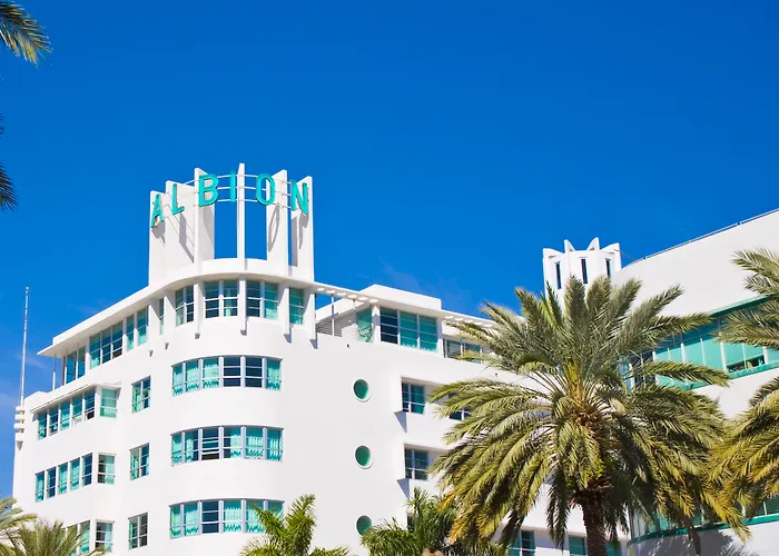 Hotel with view: Albion Hotel