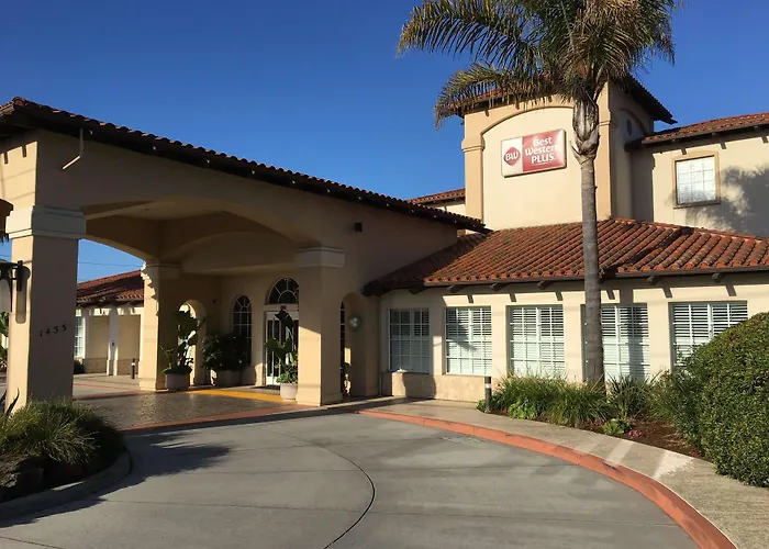 Best Western Plus Capitola By-The-Sea Inn & Suites