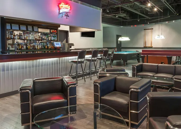 Super 8 By Wyndham Edmonton/West
