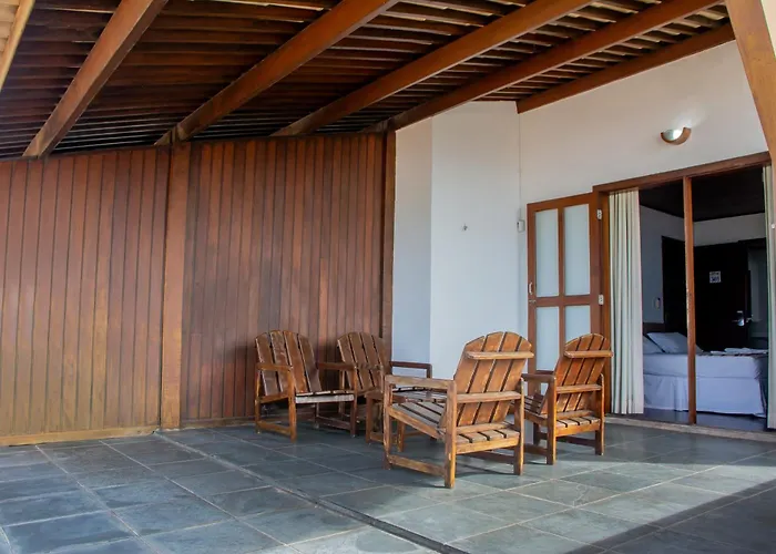 Hotel cerca del colegio: La Belle Beach Hotel