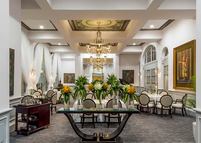 Raffles Le Royal