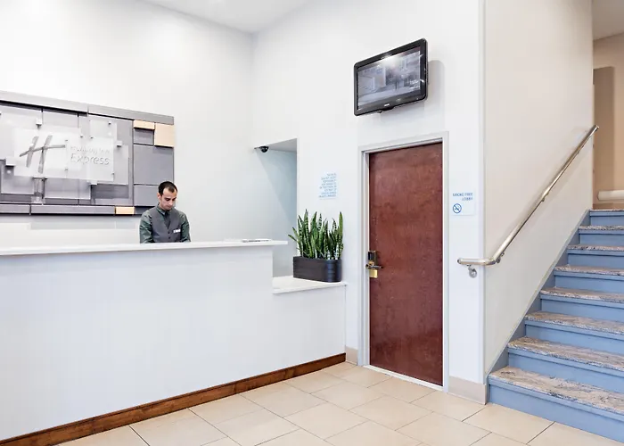 3-Sterne-Hotel: Holiday Inn Express Brooklyn By Ihg