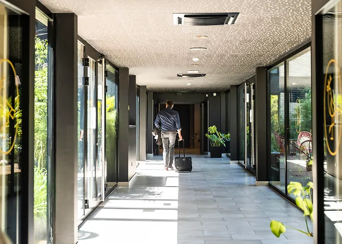  Voco Strasbourg Centre - The Garden By Ihg
