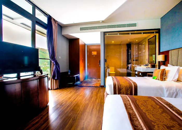 Hot Tub in Room Boton Blue & Spa