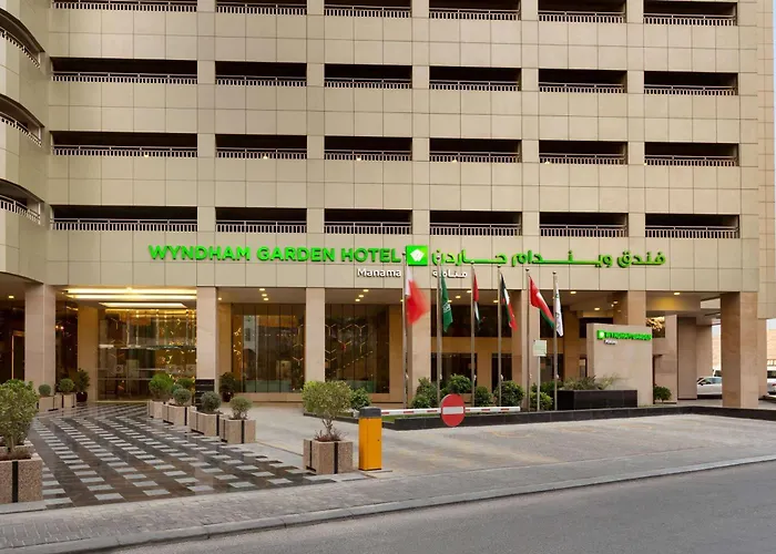 Beach Hotels Wyndham Garden Manama