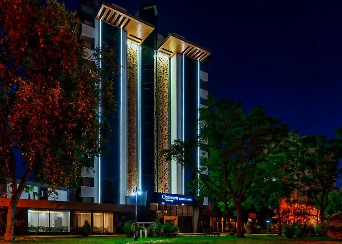 Luxury hotel only: Optimum Luxury Hotel&Spa