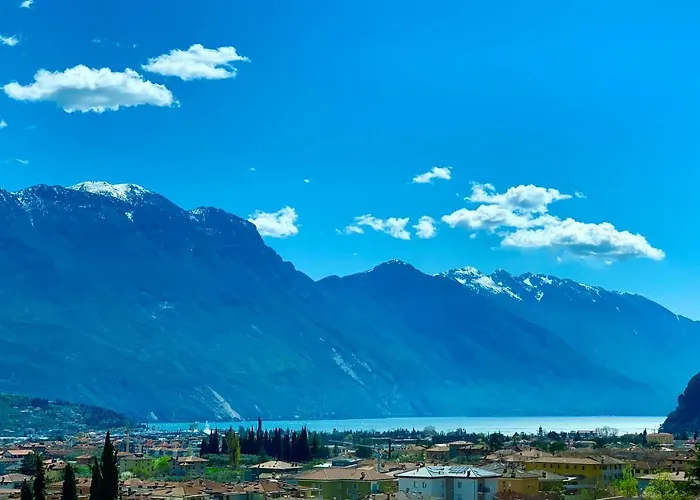 Visioni Lake View Rooms&Breakfast - Adults Friendly