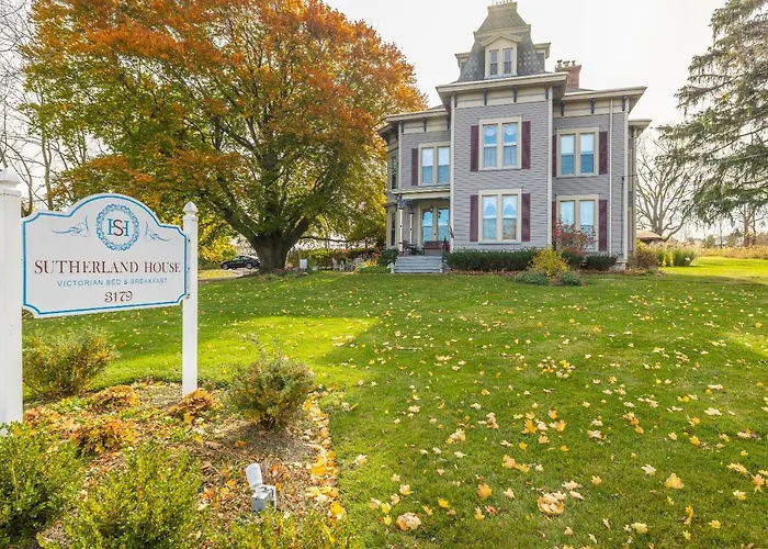 Ski hotel: Sutherland House Victorian Bed And Breakfast