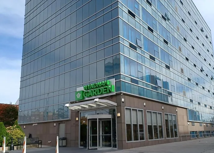 Günstiges Hotel: Wyndham Garden Long Island City
