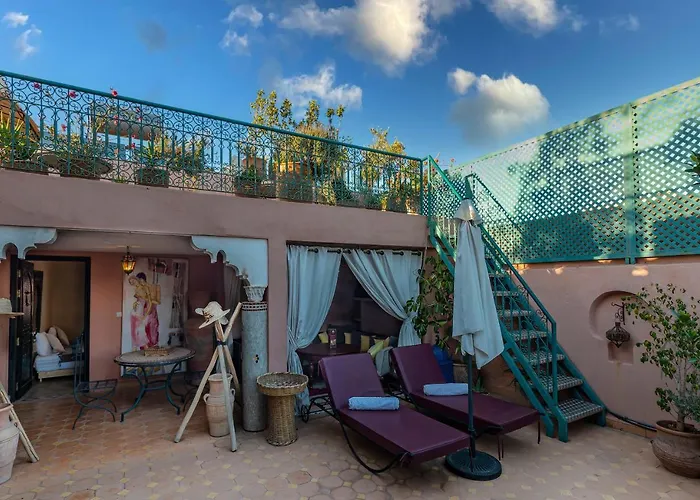 Ping Pong hotel: Villa Soraya Hammam & Jacuzzi