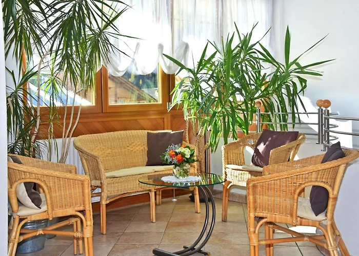  Pension Tasa