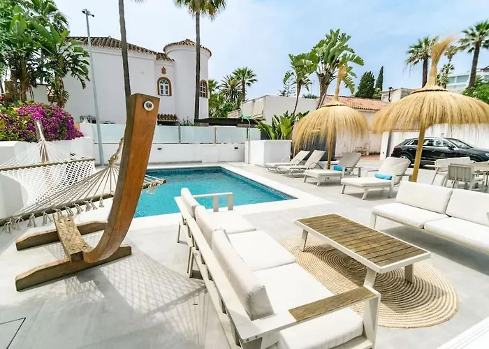 La Sala Puerto Banus