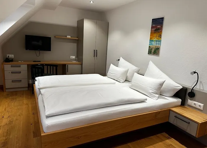 Strandhotel: Gasthof Goldene Krone