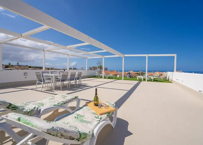  La Laja With 5 Bedrooms And Sea View