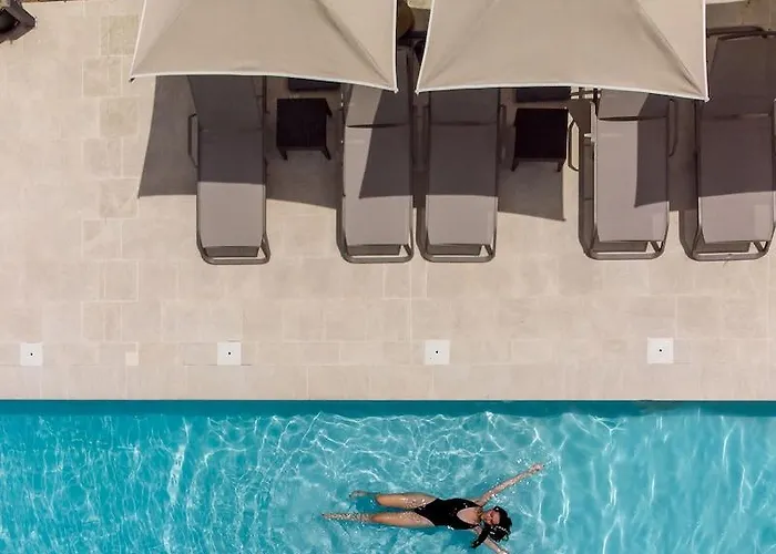  Le Moulin De Vernegues & Spa