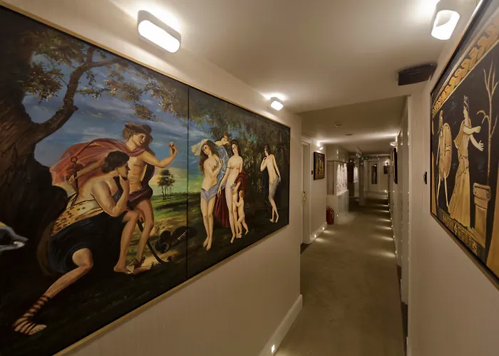 Resort: Golden Age Hotel Taksim