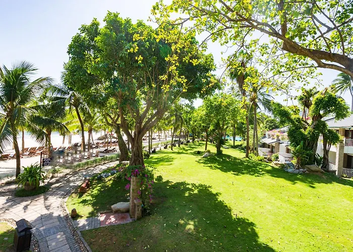 Wellness Hotels Hoang Ngoc Beach