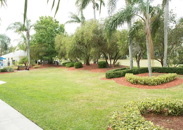 Holiday Inn Port St. Lucie By Ihg