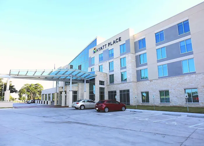 Hotel con piscina: Hyatt Place Austin Airport